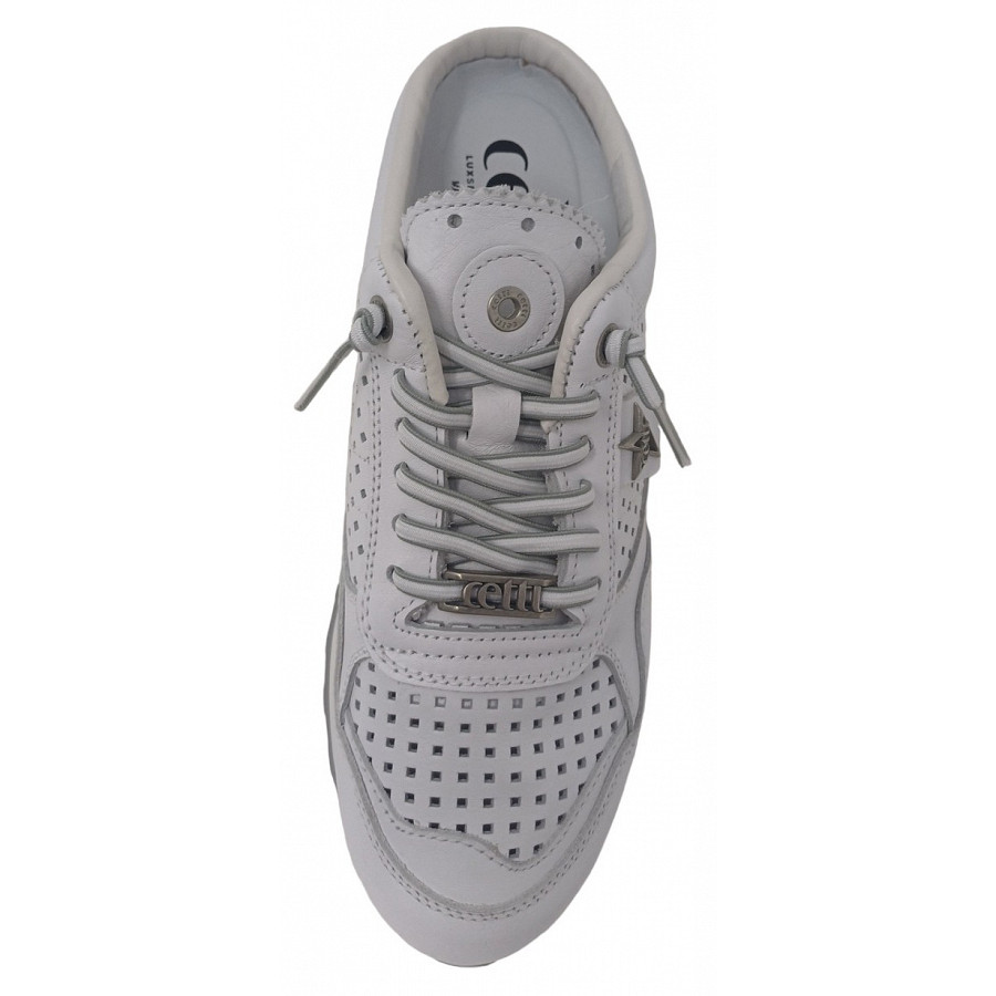 Cetti Sabots in nature white