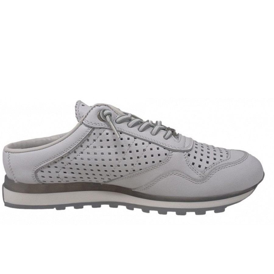 Cetti Sabots in nature white