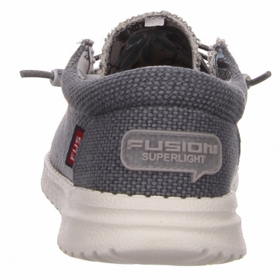 Fusion Sneaker in hellblau