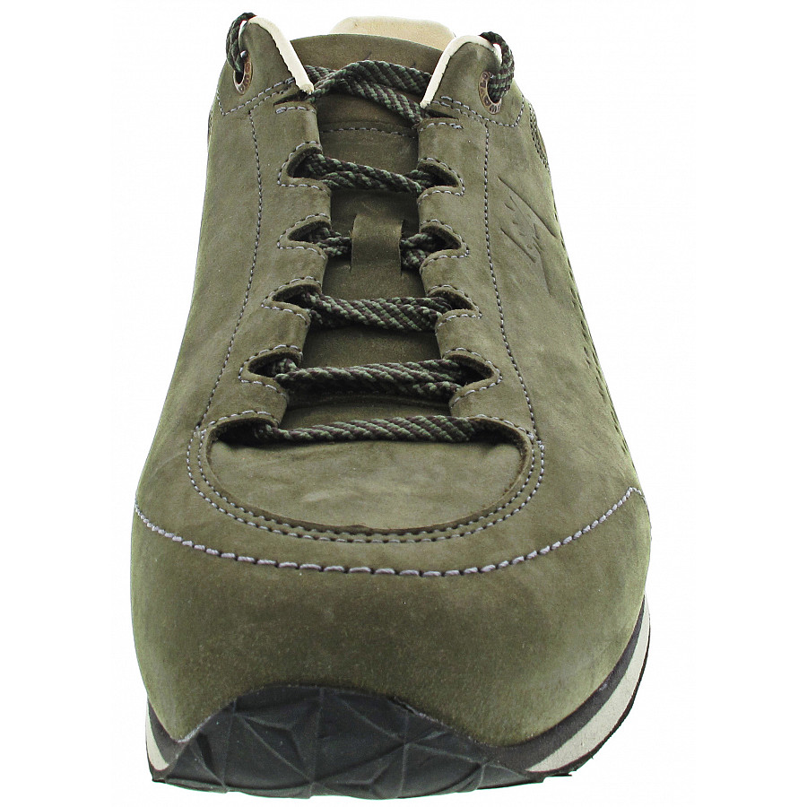 Lowa Sneaker in forest