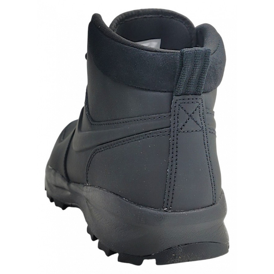 Nike Manoa Boots in Black 001