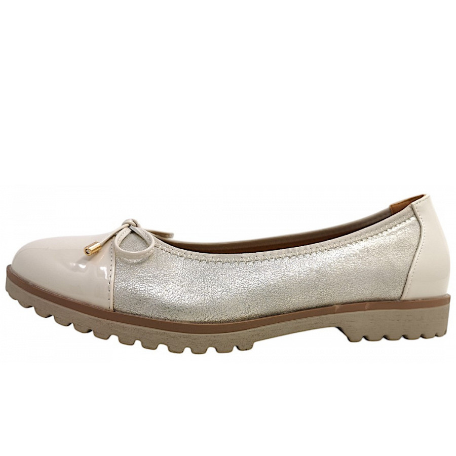 Post Xchange Ballerina in 0981 CHAMPAGNER