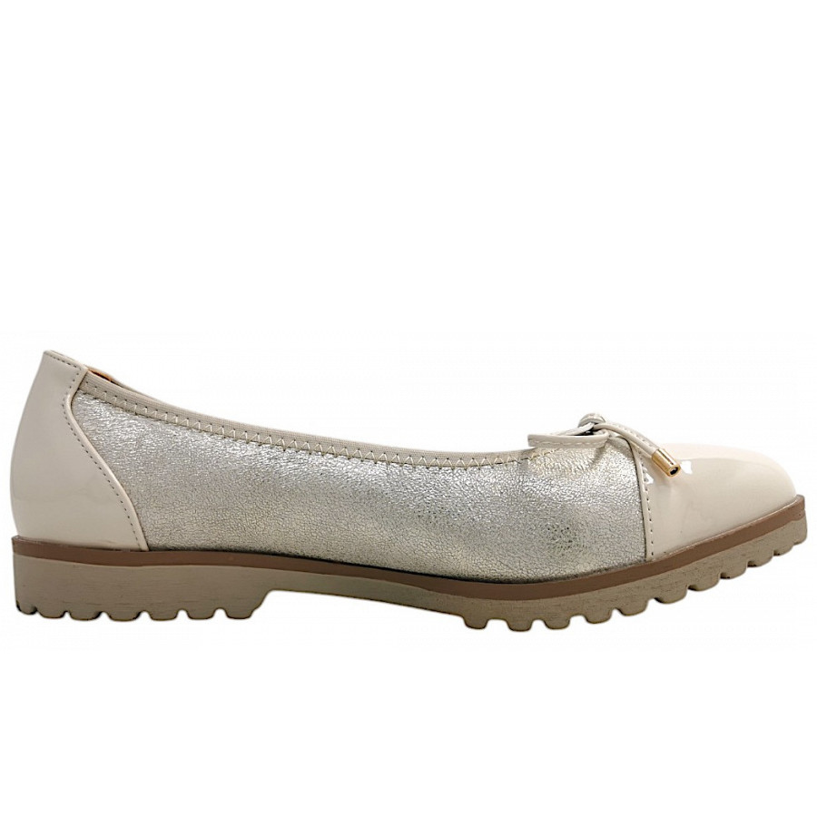 Post Xchange Ballerina in 0981 CHAMPAGNER