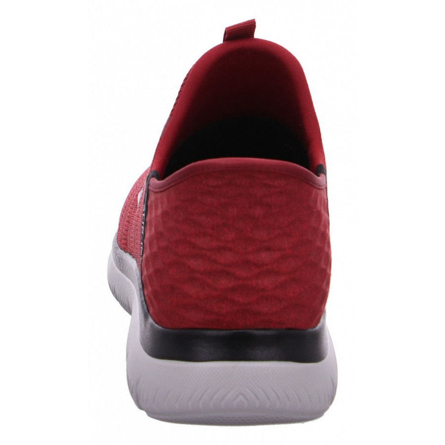 Skechers Slip-In Summits Slipper in RDBK red